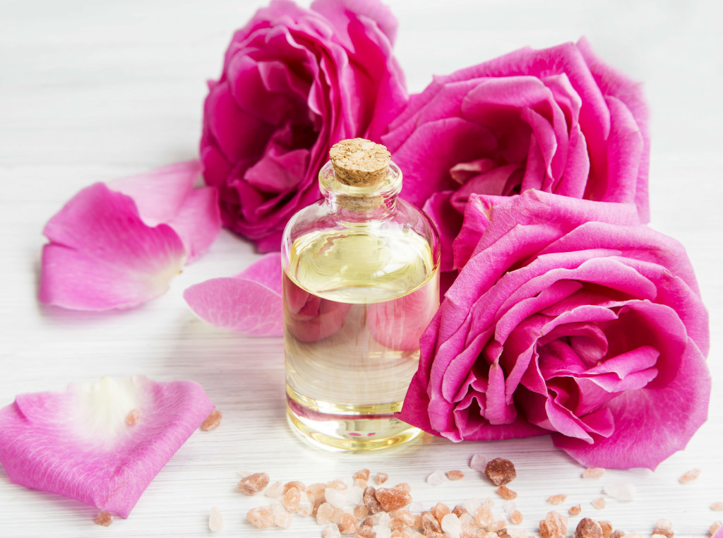 beauty items you don't use rose water