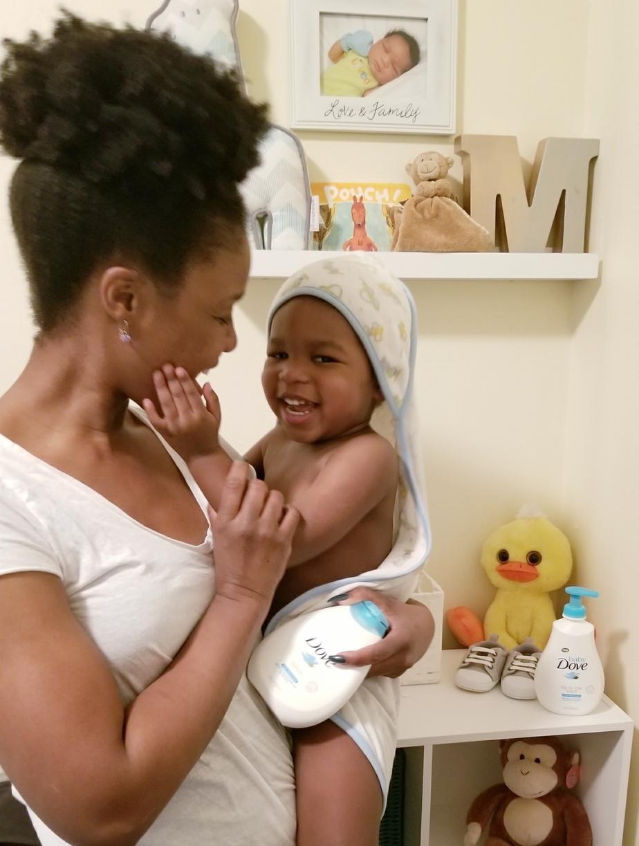 Free Baby Bath Stuff : Free Baby Samples and Freebies By Mail / It creates a rich, creamy lather that moisturizes the baby's skin and is made with 100% natural ingredients.