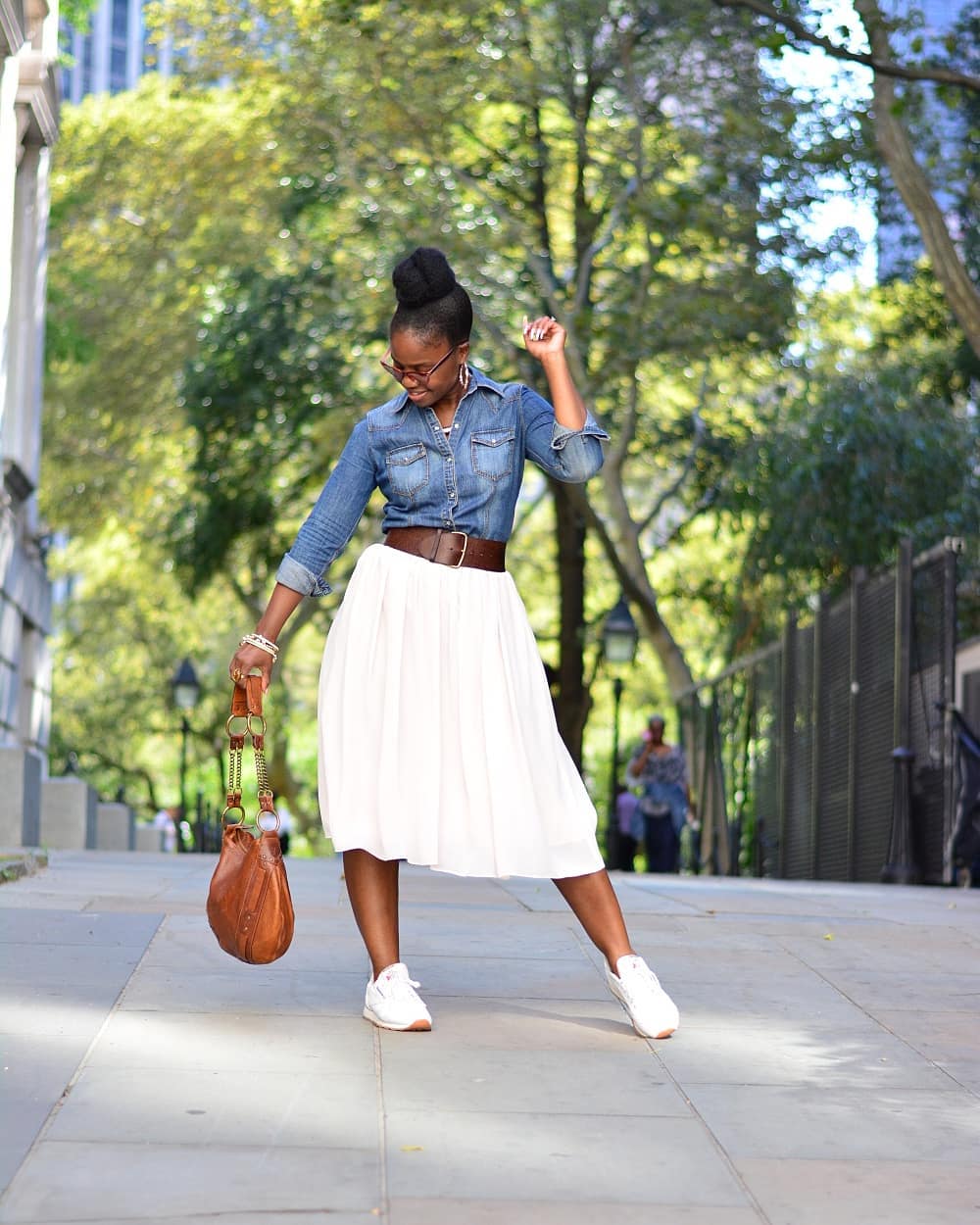 7 Jean Skirt Outfits That Are Trendy as They Are Timeless | Vogue